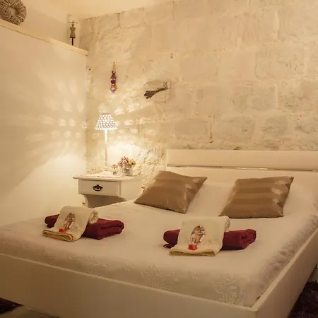 Romance Apartment